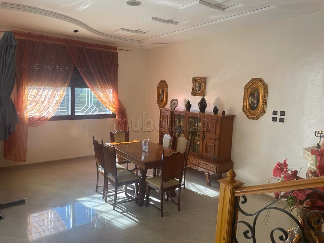 Villa a 2 facciate arredate 279 m