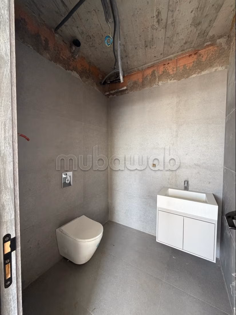Offices for rent in Oasis 312 m²