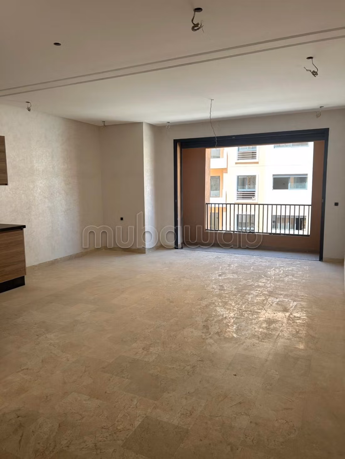 Studio Batman Hamza à vendre à Gueliz Marrakech Contact WhatsApp — 6