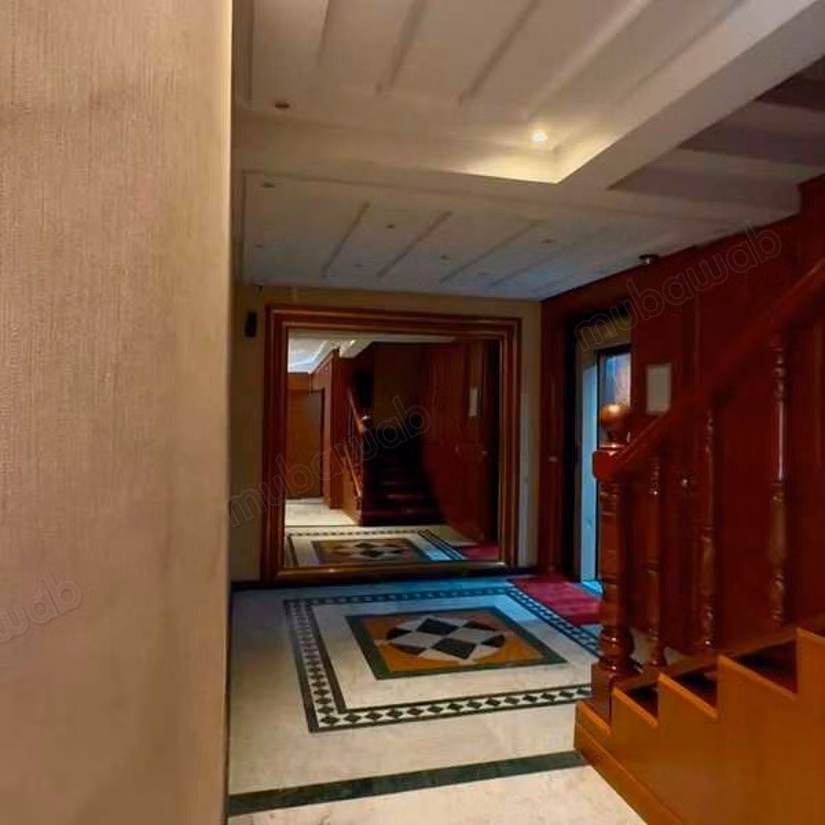 Appartement te Koop van 161.0 m² in Casablanca, Burger