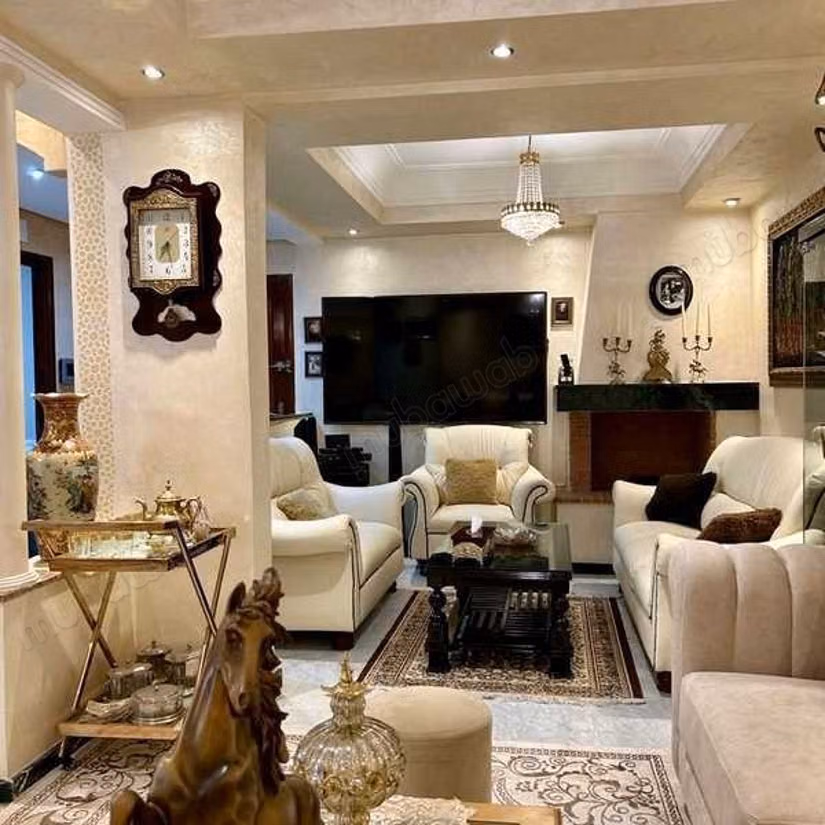 Appartement te Koop van 161.0 m² in Casablanca, Burger