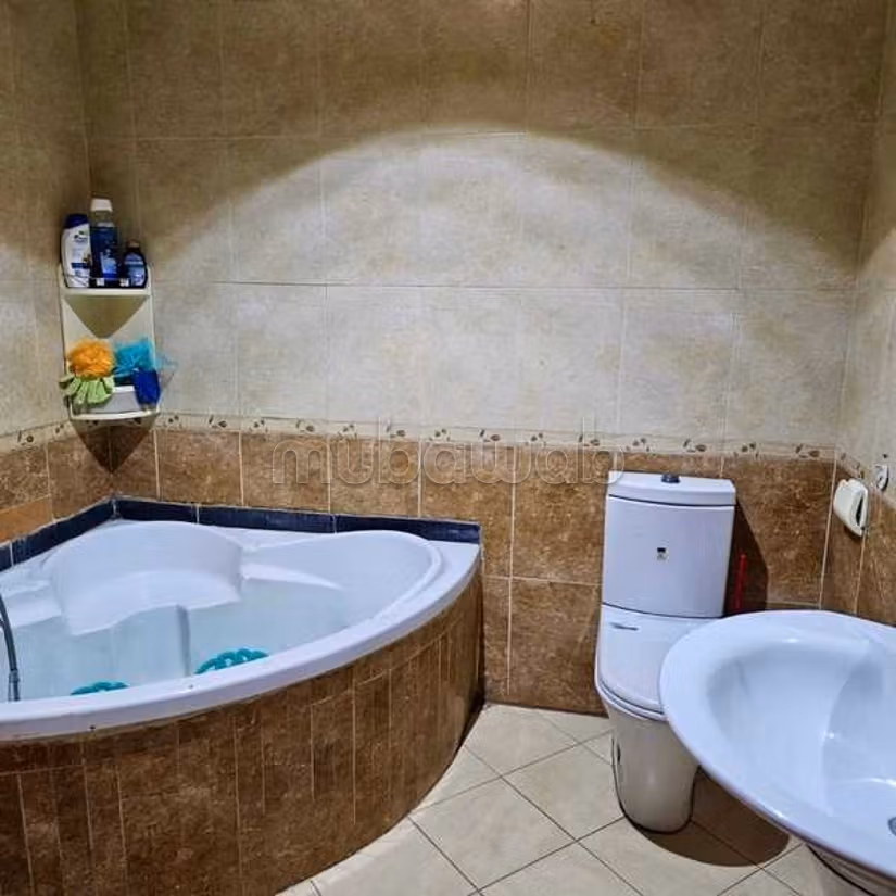 Appartamento in Vendita di 213.0 m² a Casablanca, Ospedali