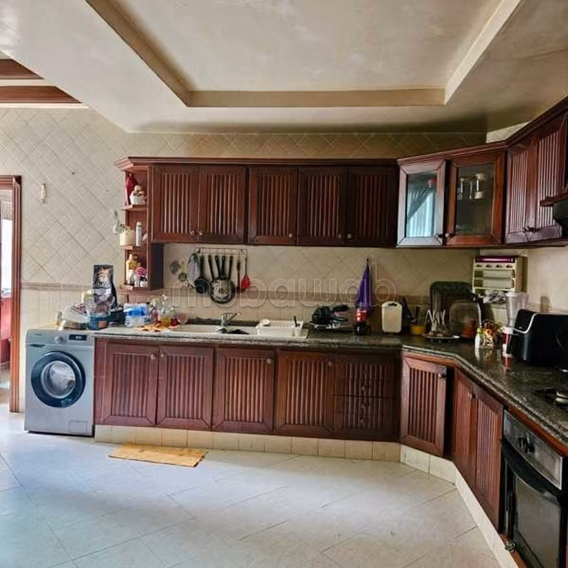 Appartamento in Vendita di 213.0 m² a Casablanca, Ospedali