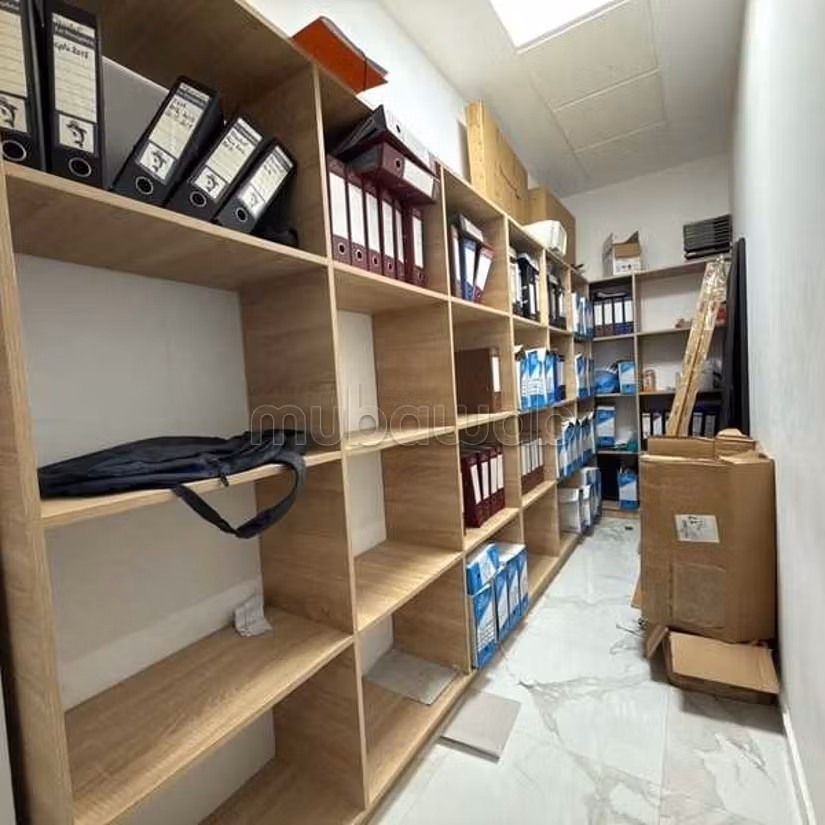 Ufficio in Affitto di 203.0 m² a Casablanca, Sidi Maarouf