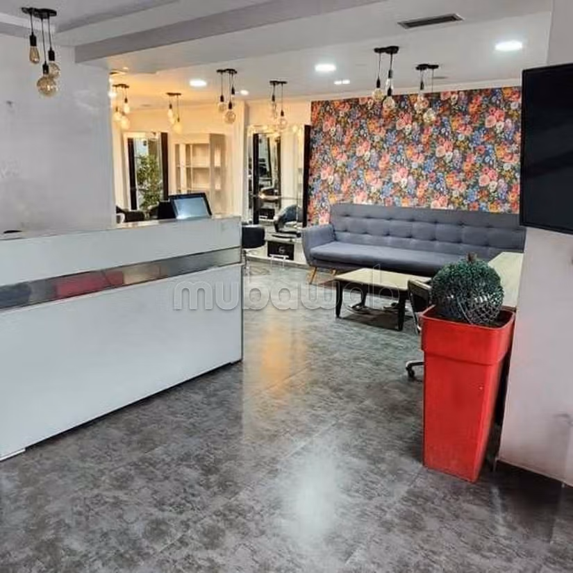 Local comercial en alquiler de 108.0 m² en Casablanca, Belvedere Roches Noires