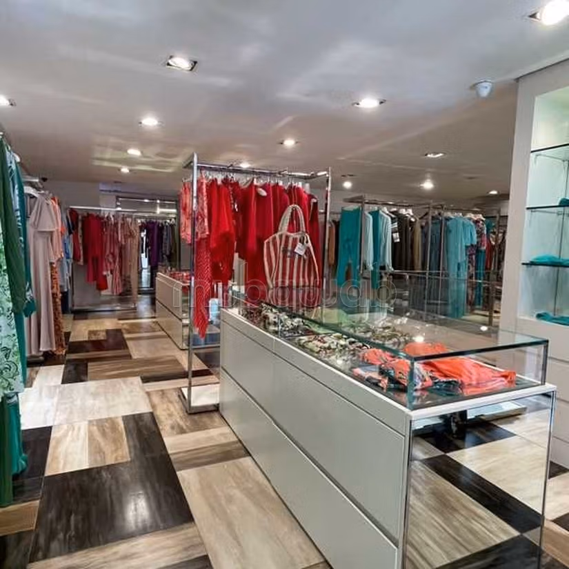 Local comercial en alquiler de 154.0 m² en Casablanca, Bourgogne Anfa