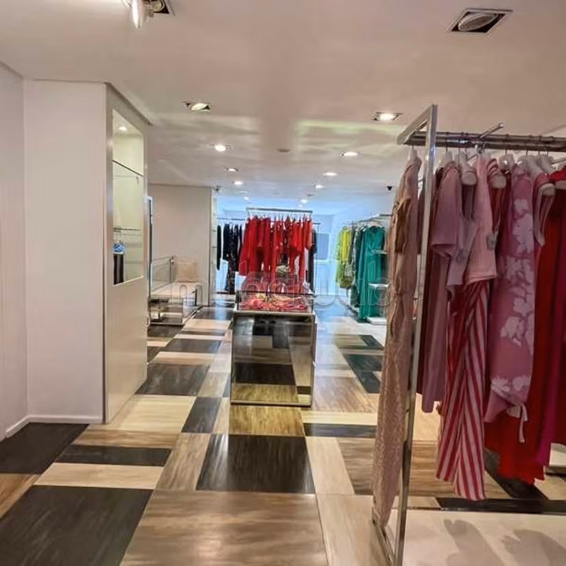 Local comercial en alquiler de 154.0 m² en Casablanca, Bourgogne Anfa