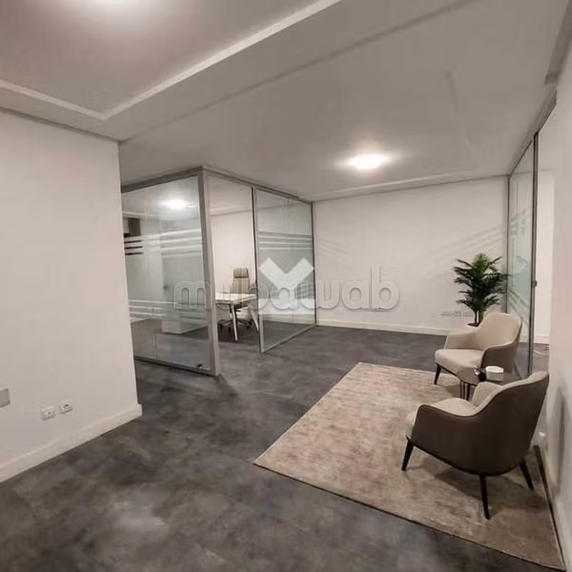 Ufficio in Affitto di 70.0 m² a Casablanca, Beausejour