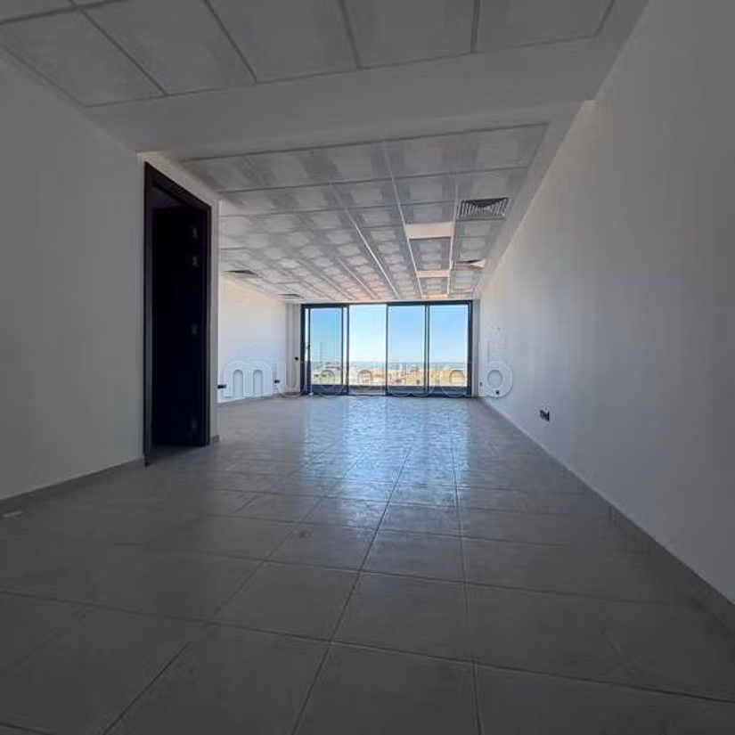 Ufficio in Affitto di 80.0 m² a Casablanca, Oulfa
