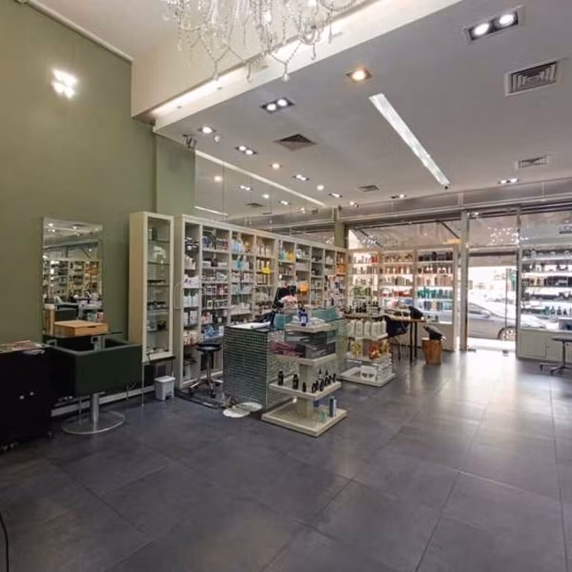 Commercieel pand te koop van 253.0 m² in Casablanca, Racine