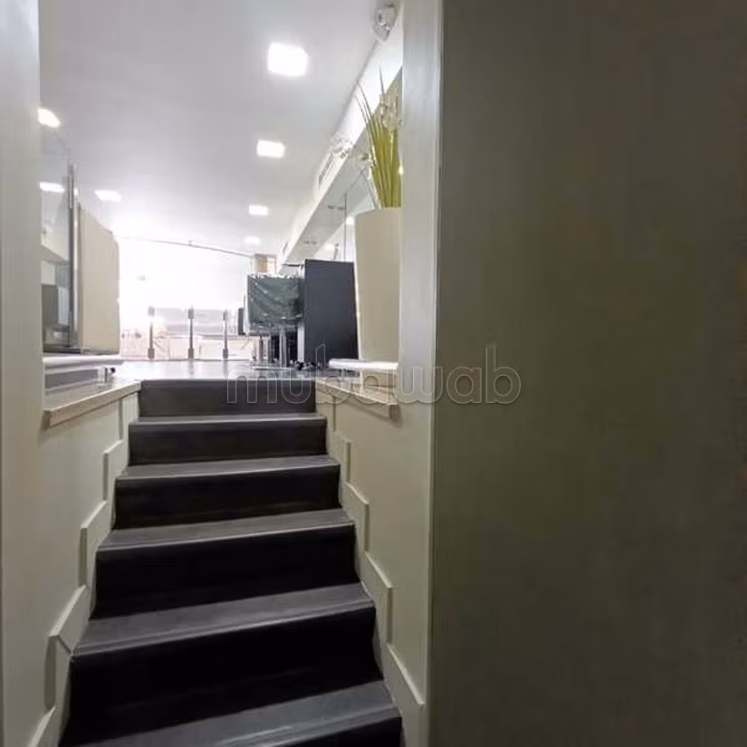 Commercieel pand te koop van 253.0 m² in Casablanca, Racine