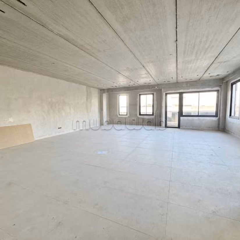 Ufficio in Affitto di 106.0 m² a Bouskoura, Città Verde