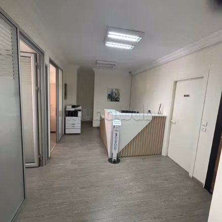 Ufficio in Vendita di 86.0 m² a Casablanca, Bourgogne Anfa