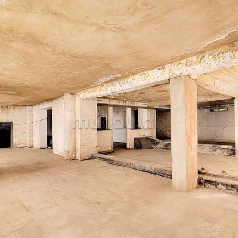 Local comercial a la venta de 237.0 m² en Casablanca, Palmier Maarif