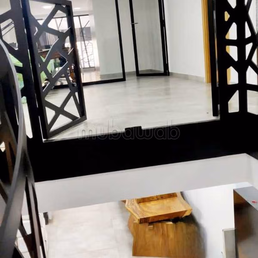Negozio in affitto di 139.0 m² a Casablanca, Burger