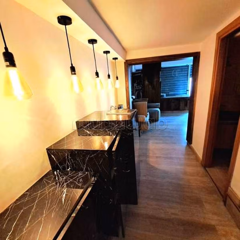 Local comercial a la venta de 105.0 m² en Casablanca, California