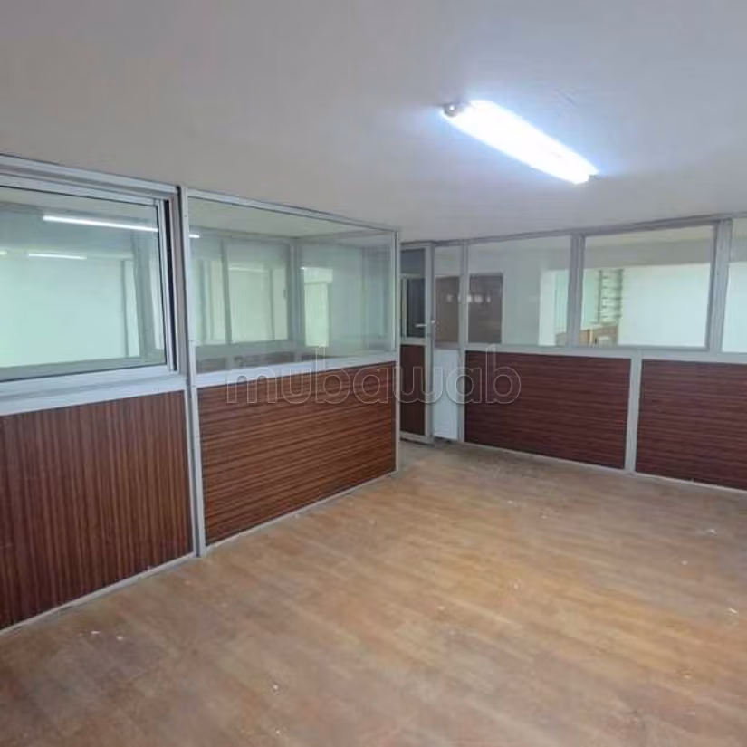 Negozio in affitto di 87.0 m² a Casablanca, Ospedali