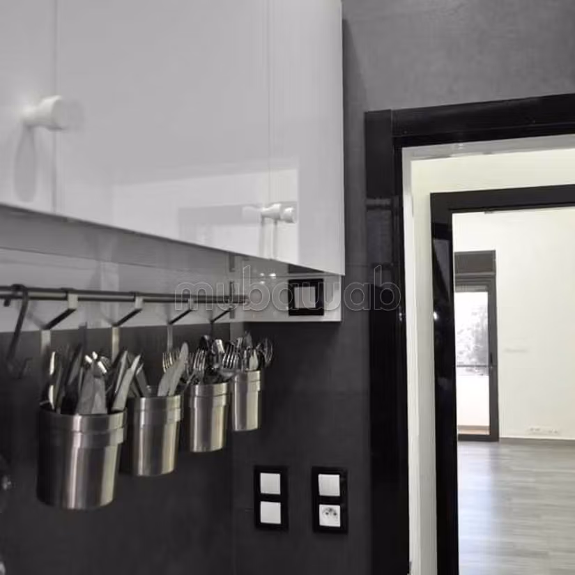Ufficio in Vendita di 90,0 m² a Casablanca, Ospedali