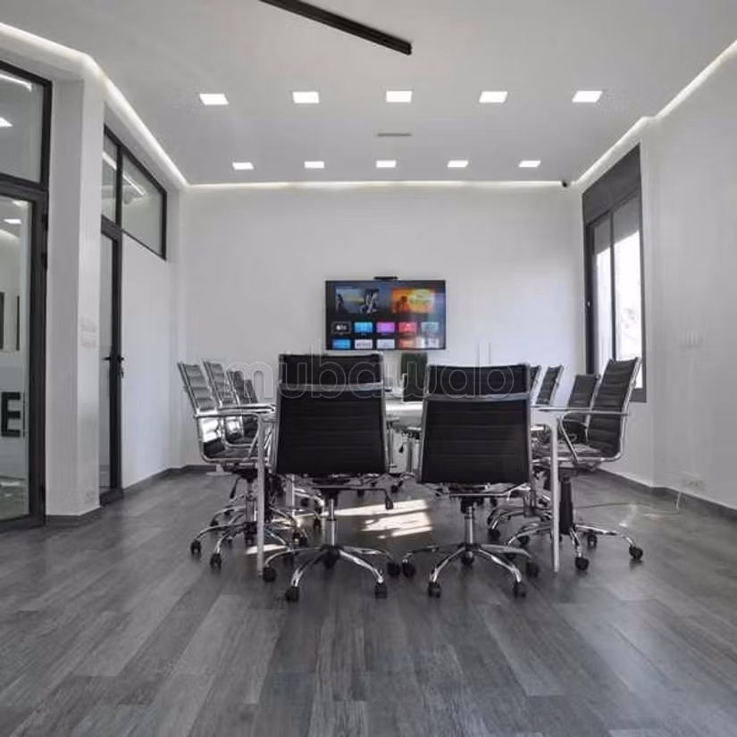 Ufficio in Vendita di 90,0 m² a Casablanca, Ospedali