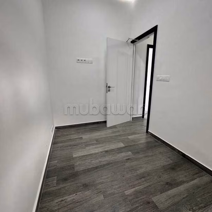 Ufficio in Vendita di 90,0 m² a Casablanca, Ospedali