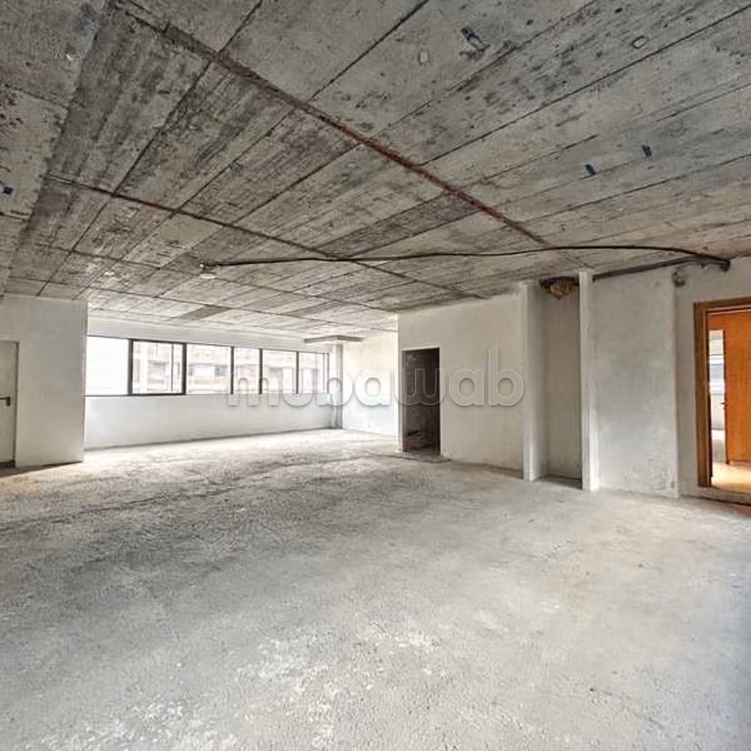 Bureau à Louer de 351.0 m² à Casablanca, Casablanca Finance City