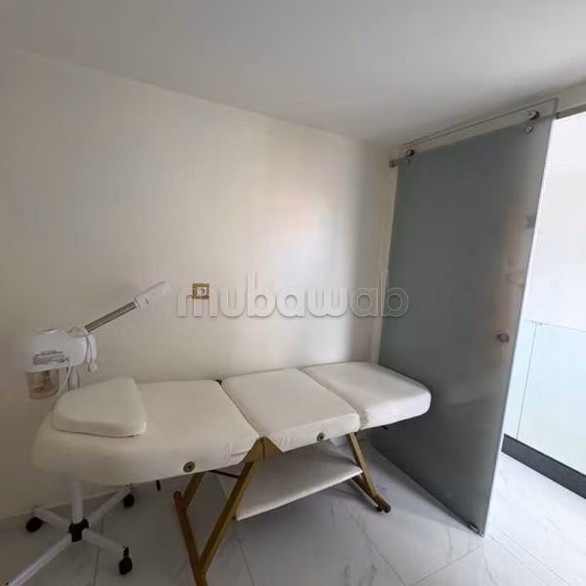Negozio in affitto di 74,0 m² a Casablanca, Ain Sebaa