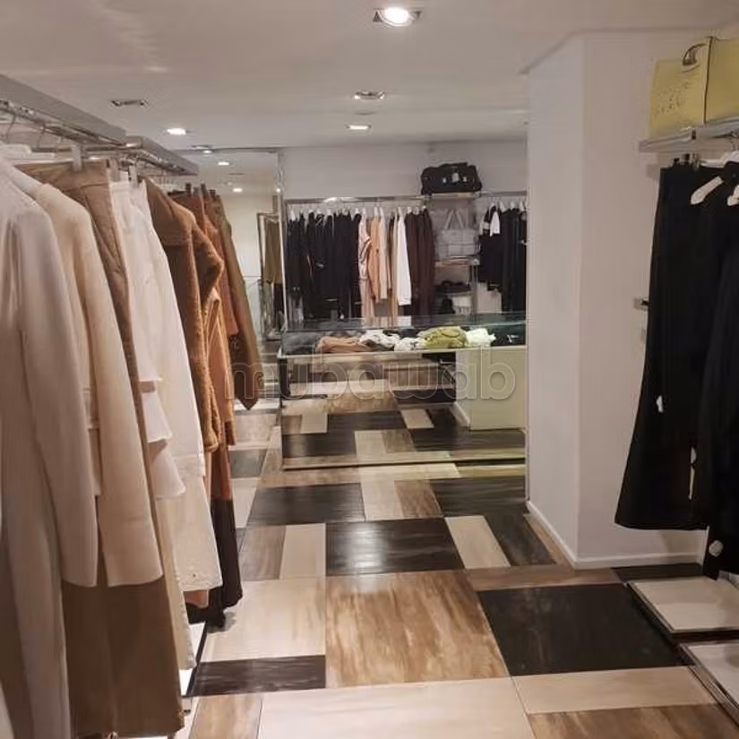 Local comercial en venta de 154.0 m² en Casablanca, Racine