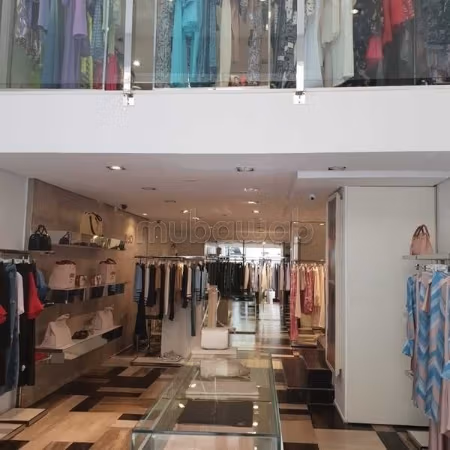 Local commercial à Vendre de 154.0 m² à Casablanca, Racine