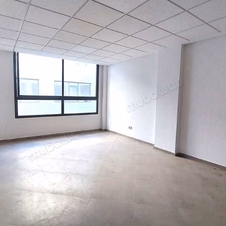 Bureau à Louer de 35.0 m² à Casablanca, Roches Noires