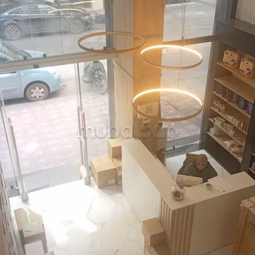 Negozio in vendita di 115,0 m² a Casablanca, Ospedali