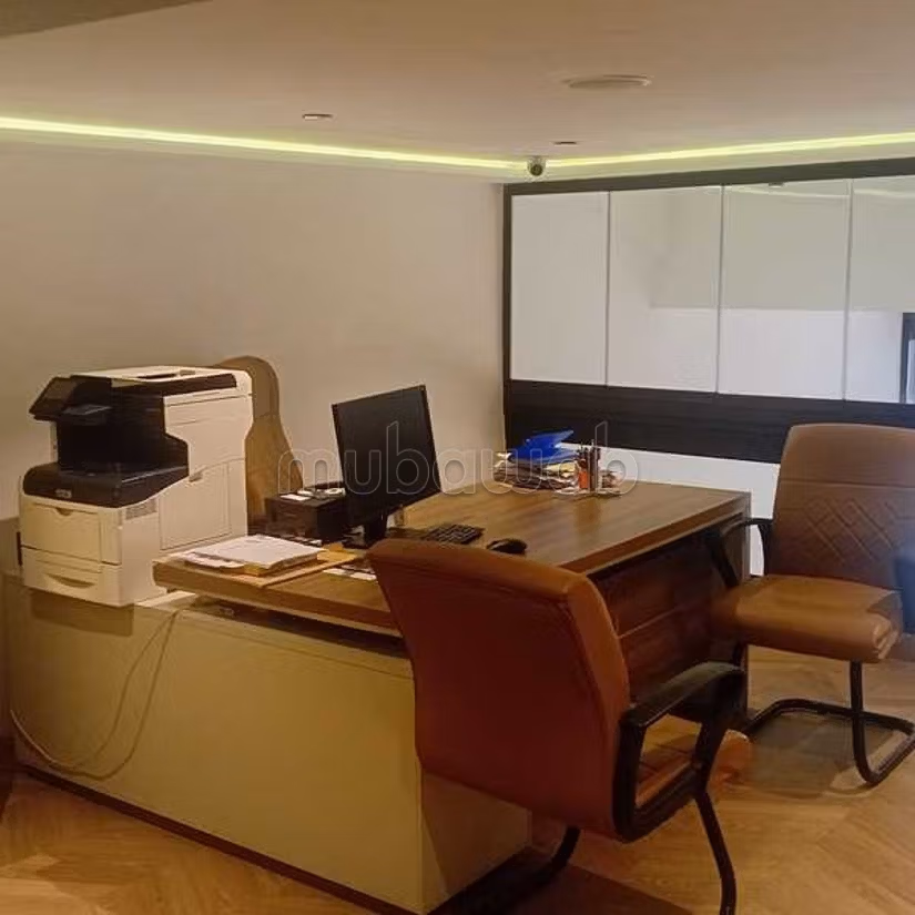 Negozio in vendita di 115,0 m² a Casablanca, Ospedali