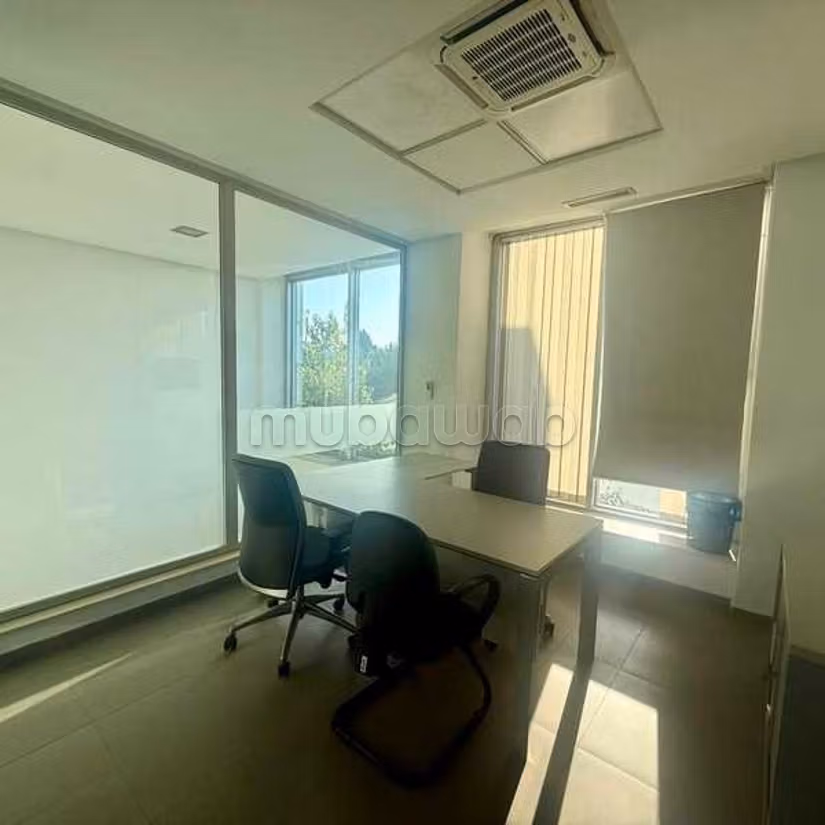 Ufficio in Affitto di 420.0 m² a Casablanca, Bourgogne Anfa