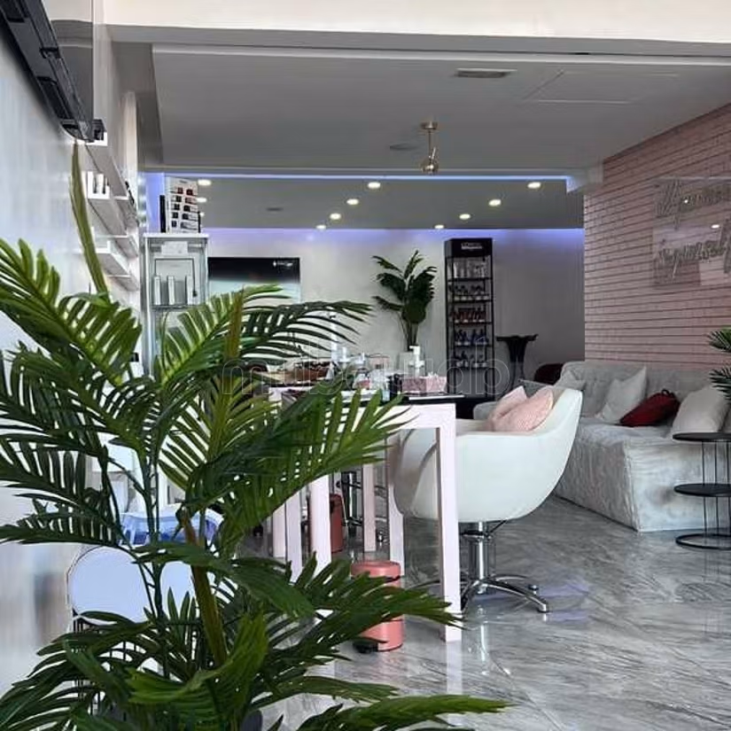 Local comercial en alquiler de 120.0 m² en Marrakech, Jnan Aourad