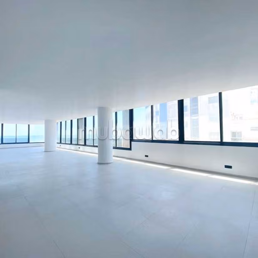 Ufficio in Affitto di 82.0 m² a Casablanca, Ain Diab