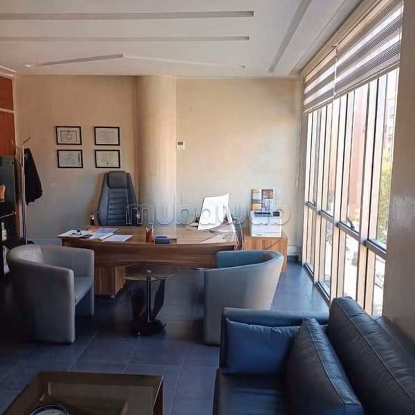 Oficina en Venta de 195.0 m² en Marrakech, Gueliz