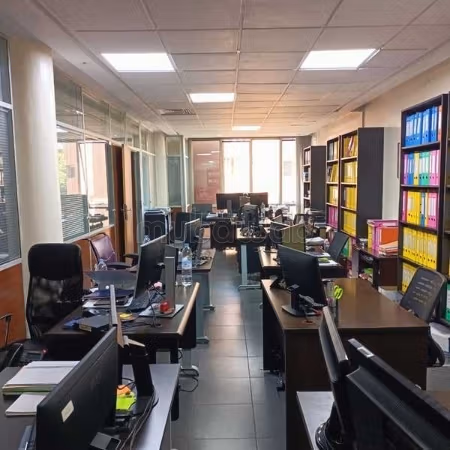 Bureau à Vendre de 195.0 m² à Marrakech, Gueliz