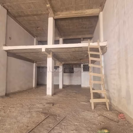Local comercial a la venta de 235.0 m² en Dar Bouazza, Errahma
