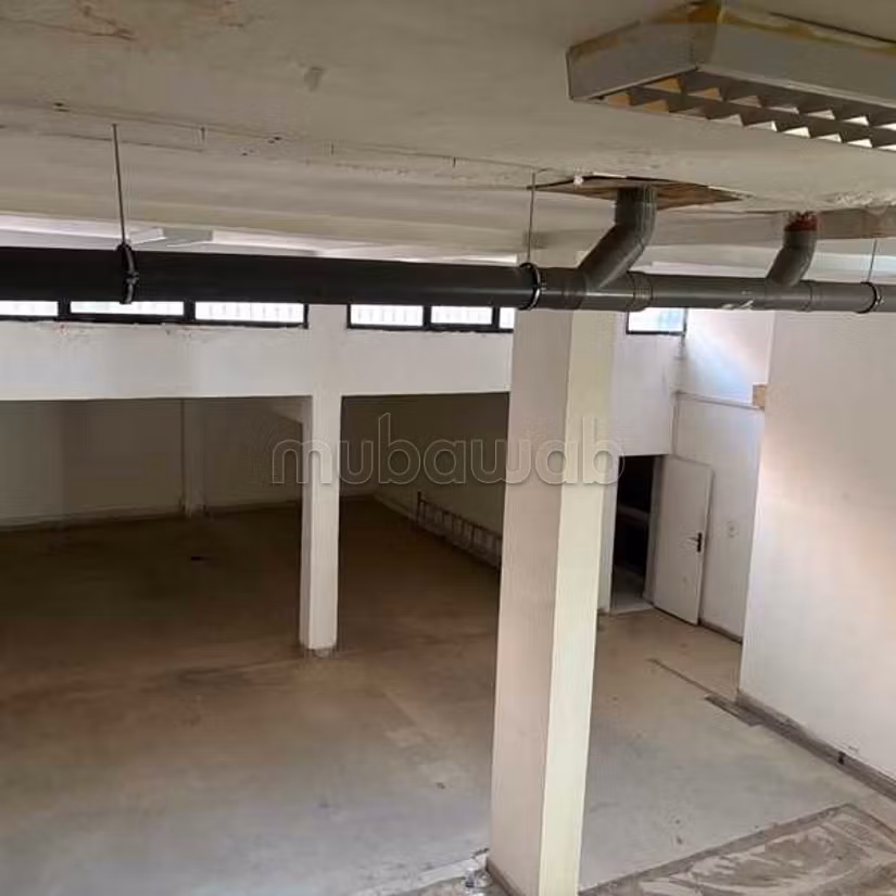 Commerciële ruimte te koop van 362,0 m² in Casablanca, Ziekenhuizen