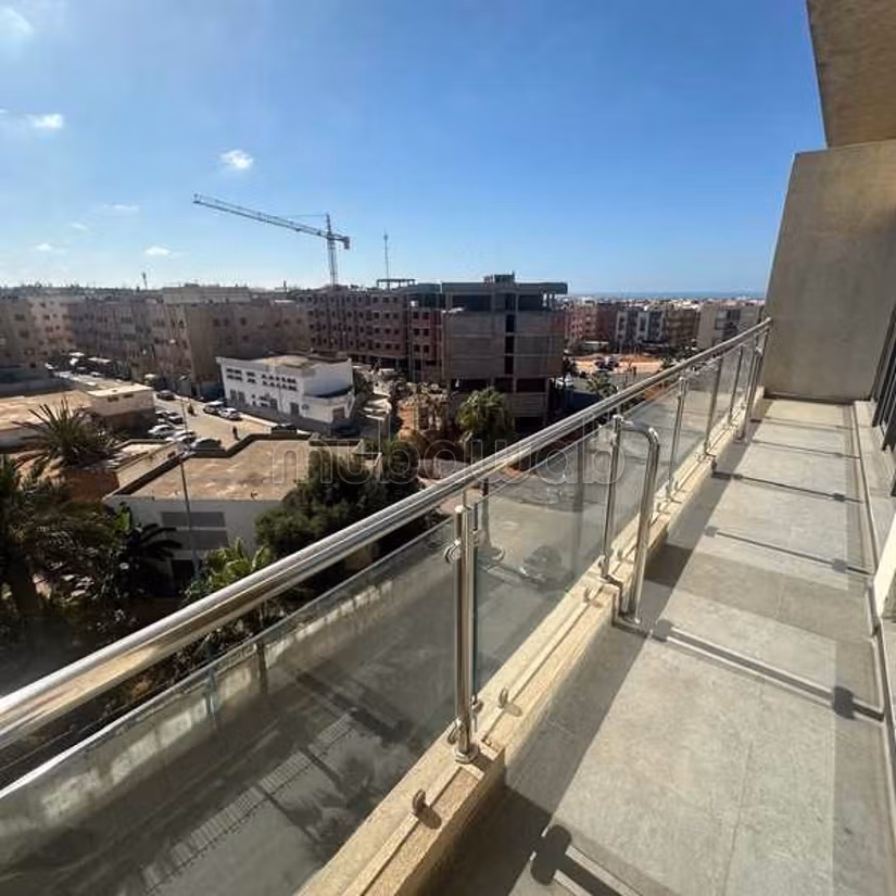 Ufficio in Affitto di 66.0 m² a Casablanca, Anassi
