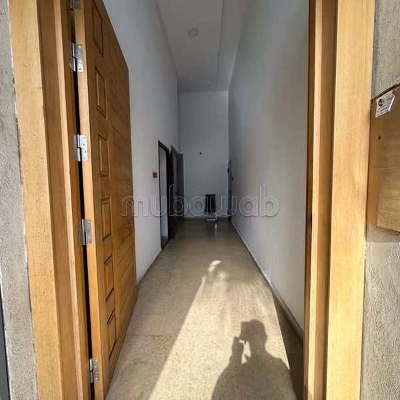 Ufficio in Affitto di 66.0 m² a Casablanca, Anassi