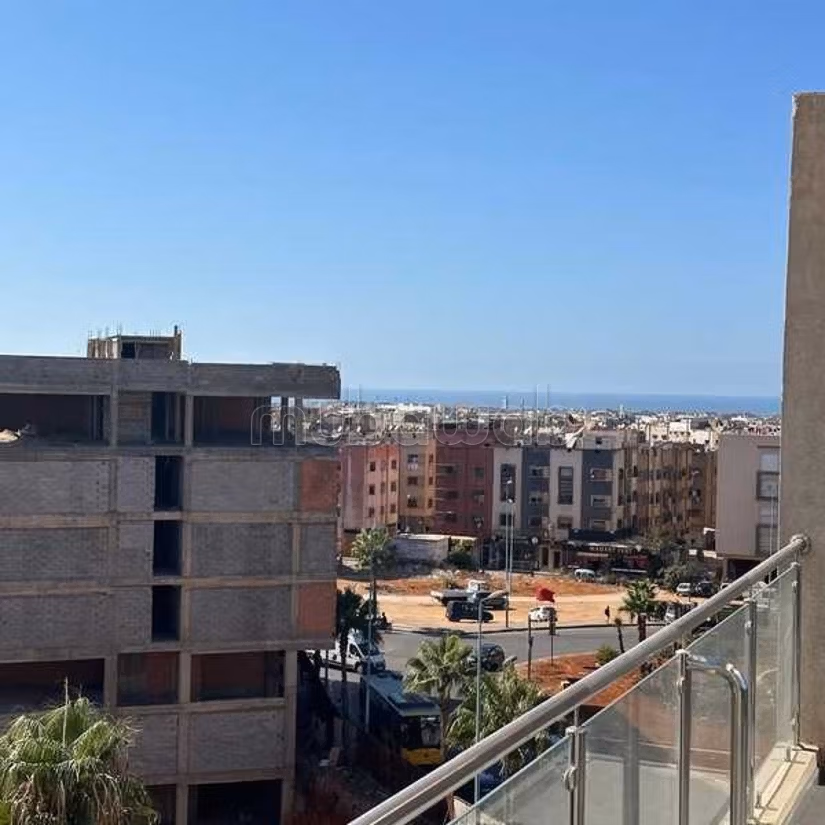 Ufficio in Affitto di 66.0 m² a Casablanca, Anassi