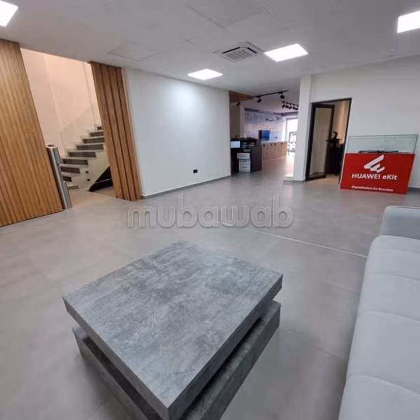 Local comercial a la venta de 193,0 m² en Casablanca, Hospitales