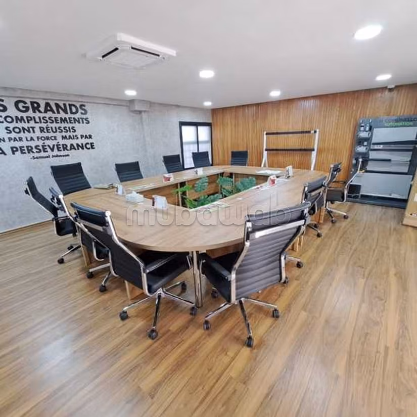 Local comercial a la venta de 193,0 m² en Casablanca, Hospitales