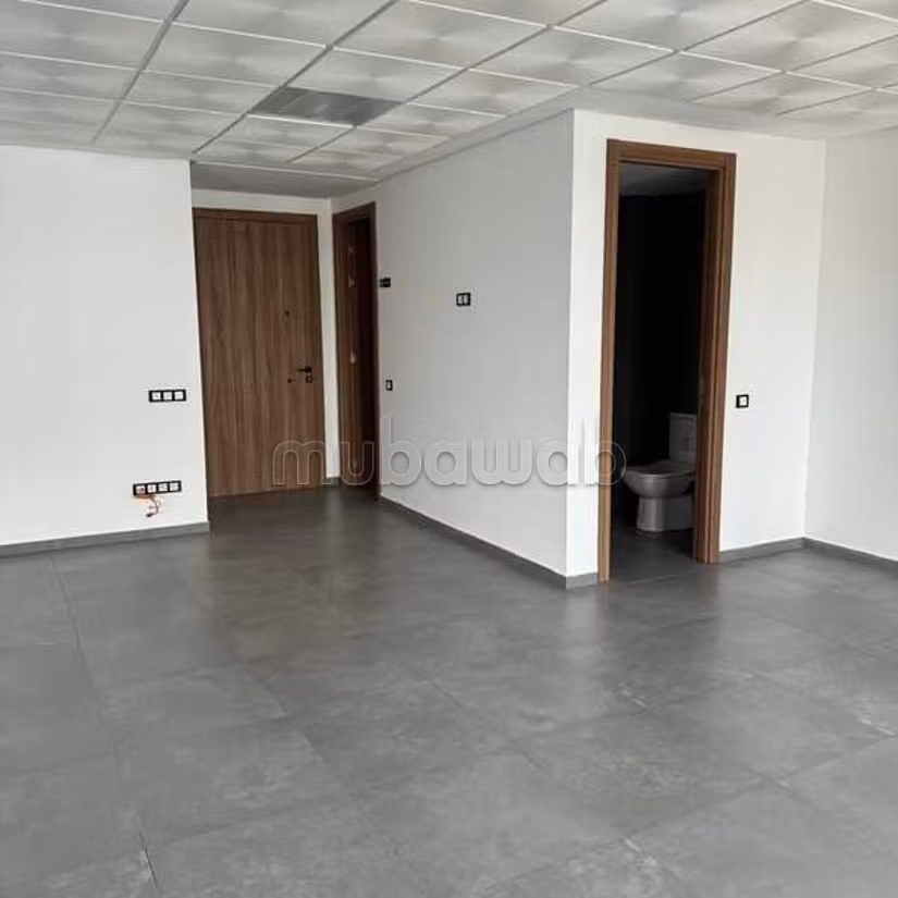 Ufficio in Affitto di 94.0 m² a Casablanca, Ospedali