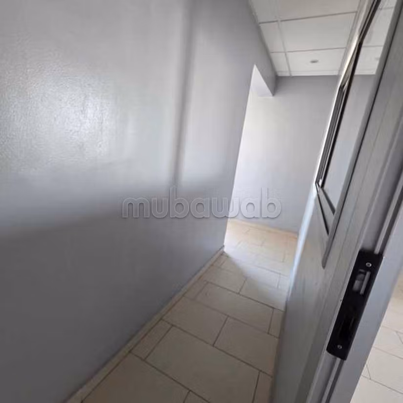 Ufficio in Affitto di 124.0 m² a Casablanca, Bourgogne Anfa