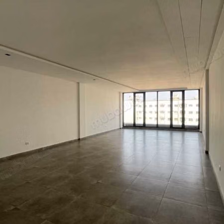 Bureau à Louer de 72.0 m² à Casablanca, Ain Chock