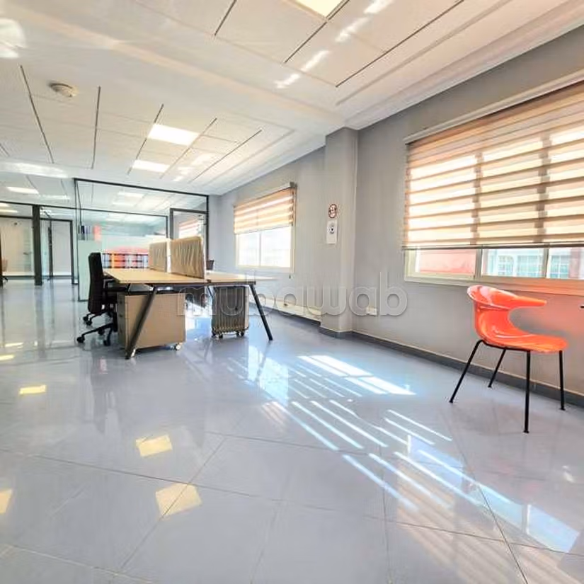 Negozio in affitto di 1101.0 m² a Casablanca, Alsazia Lorena