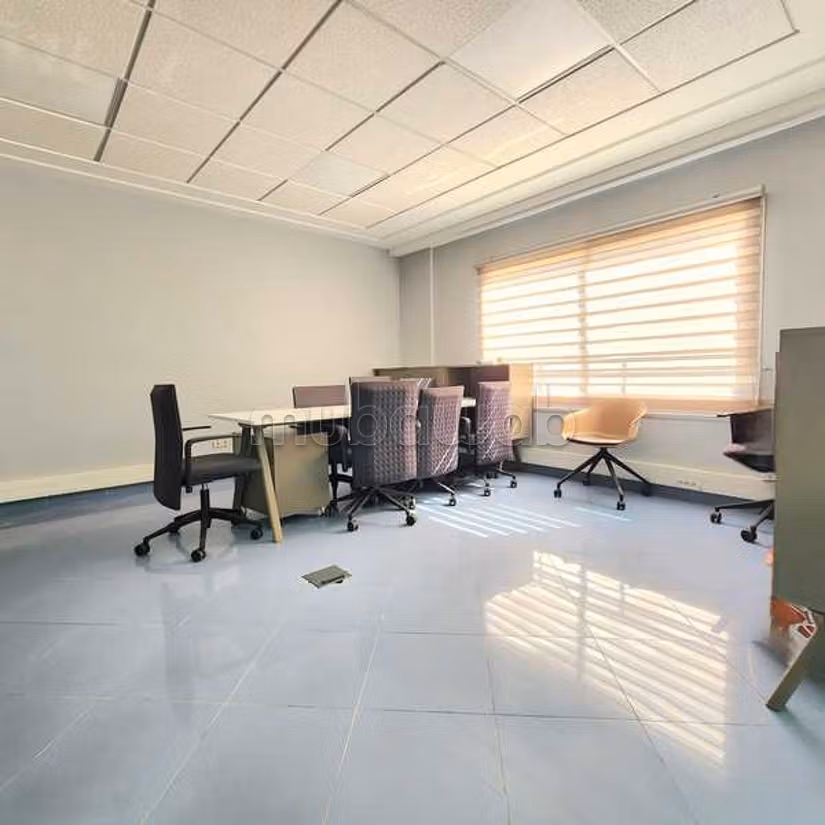 Negozio in affitto di 1101.0 m² a Casablanca, Alsazia Lorena
