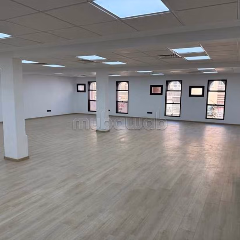 Ufficio in Affitto di 198.0 m² a Marrakech, Gueliz