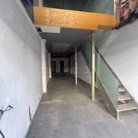 Local commercial à Louer de 87.0 m² à Casablanca, Beausejour